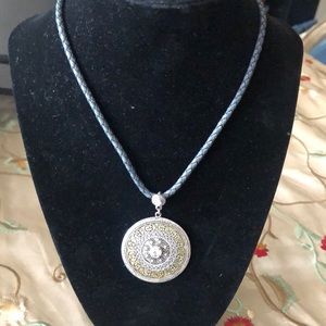Lia Sophia Necklace with pendant